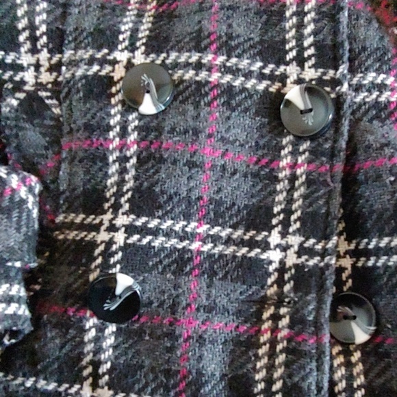 . jacket - Picture 2 of 3